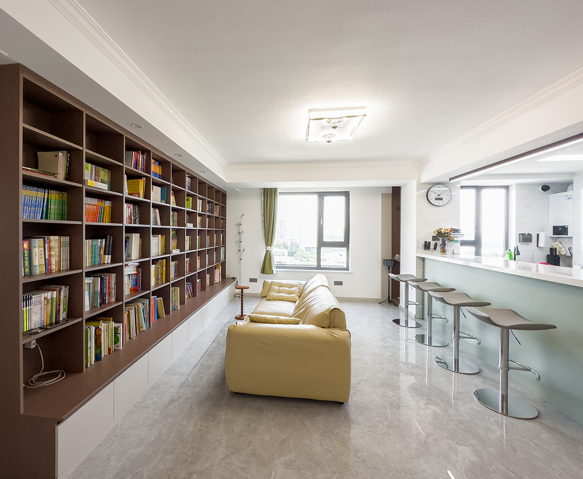 書香與咖啡香交織，現(xiàn)代風(fēng)雅居大公開