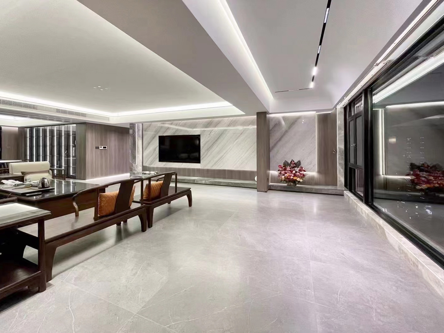 輕奢格調(diào)，開啟優(yōu)雅生活新章