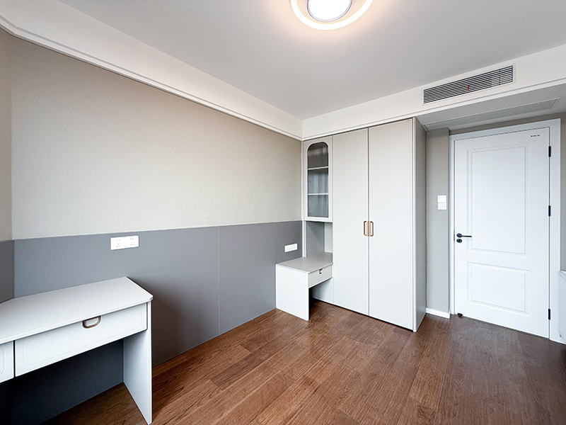 簡約格調設計，營造寧靜舒適生活空間