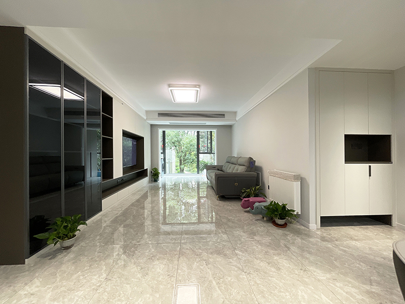 簡約設(shè)計(jì)營造舒朗空間，靜享生活清歡